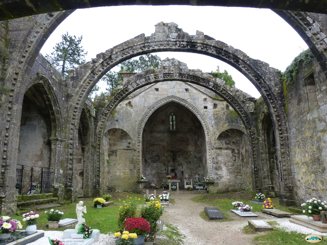 Cambados Ruina Capilla de San Sebastián