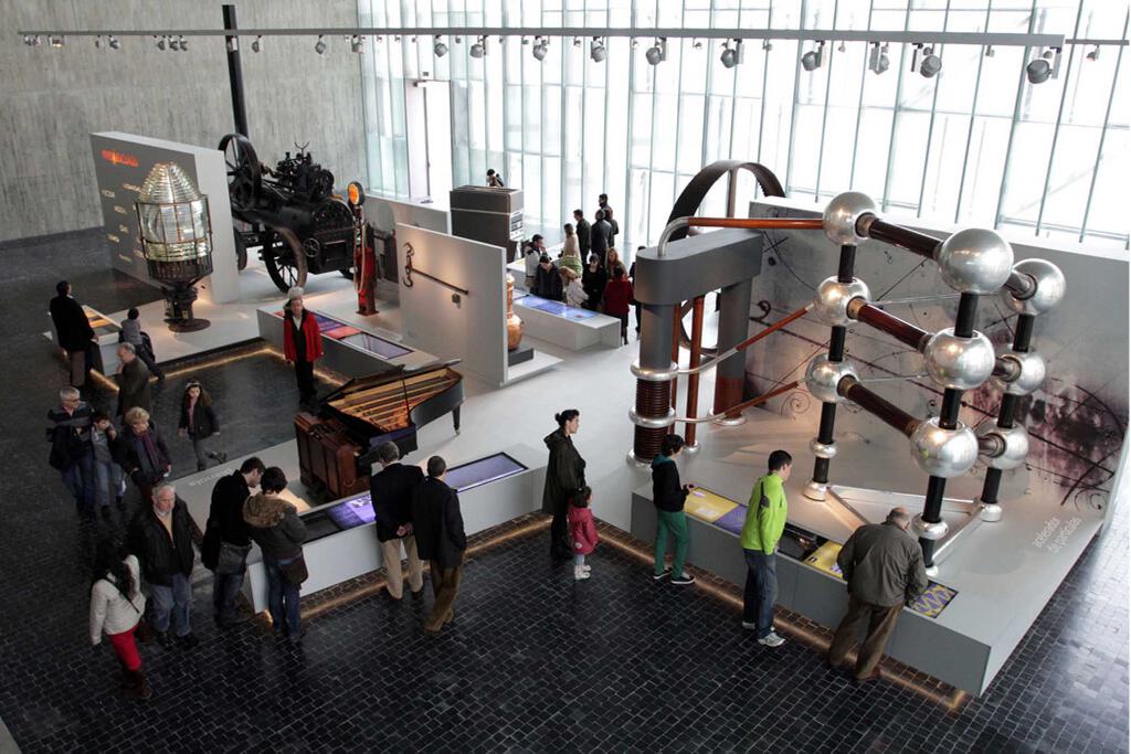  Museo Nacional de Ciencia y Tecnología (MUNCYT), A Coruña