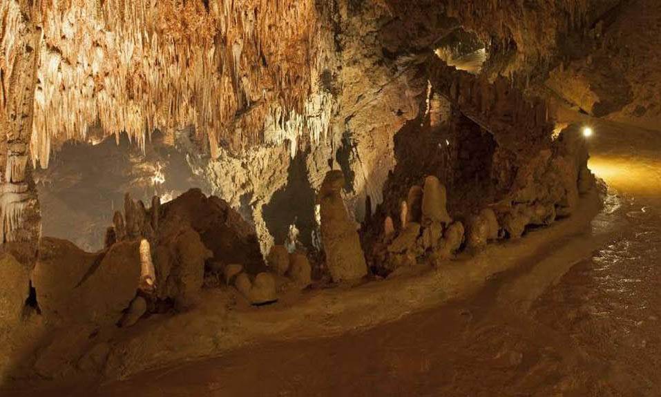 Cueva do Rei Cintolo