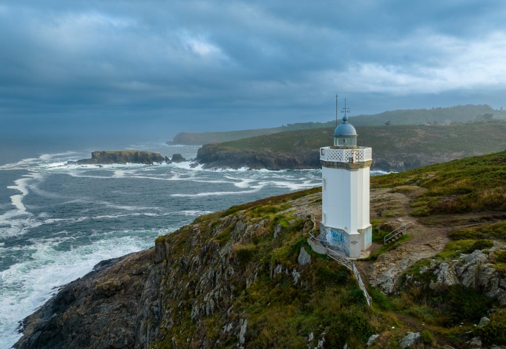 Faro pequeno de Mera