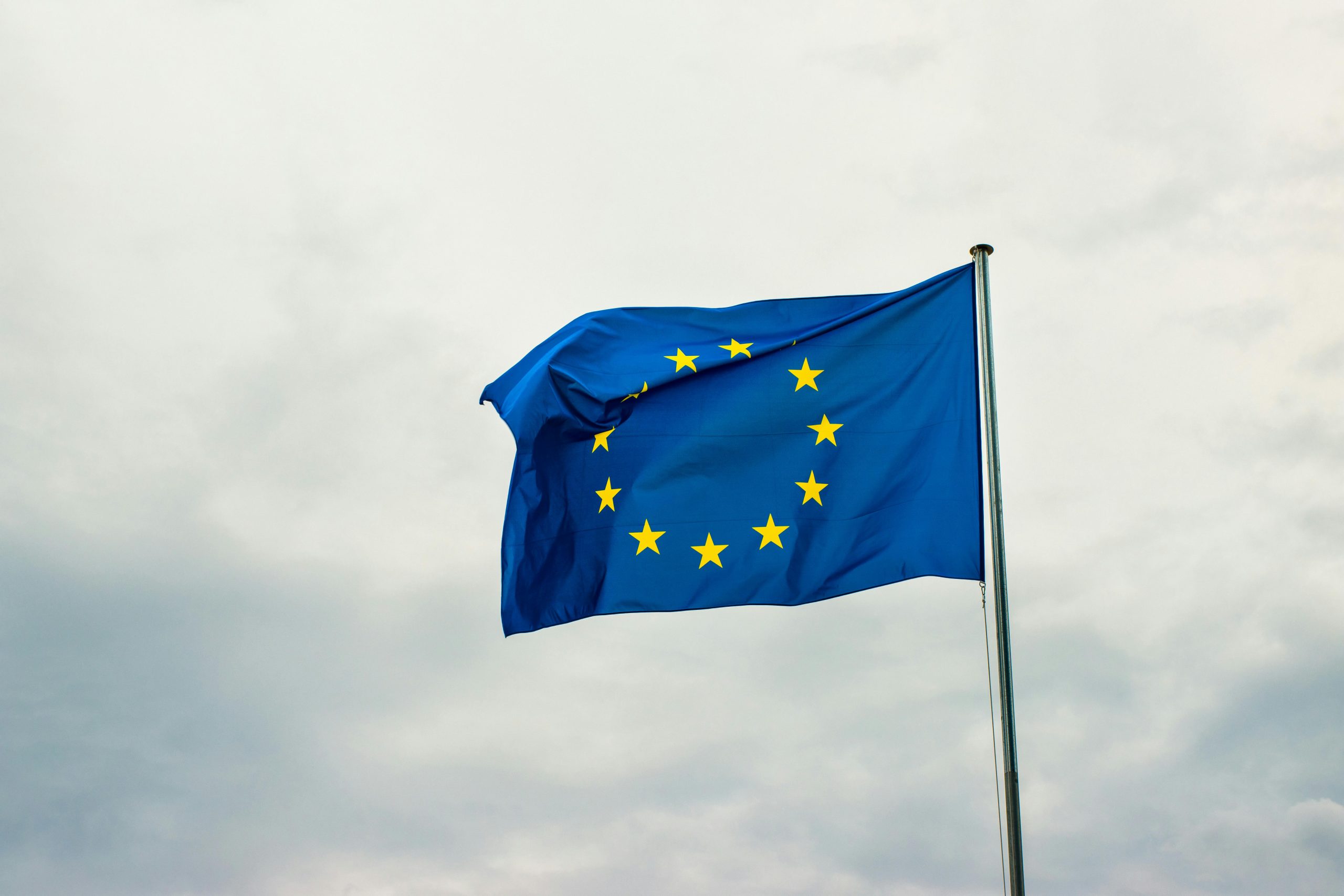 Galicia debe convocar y ejecutar 300 millones de los fondos europeos antes de agosto de 2026