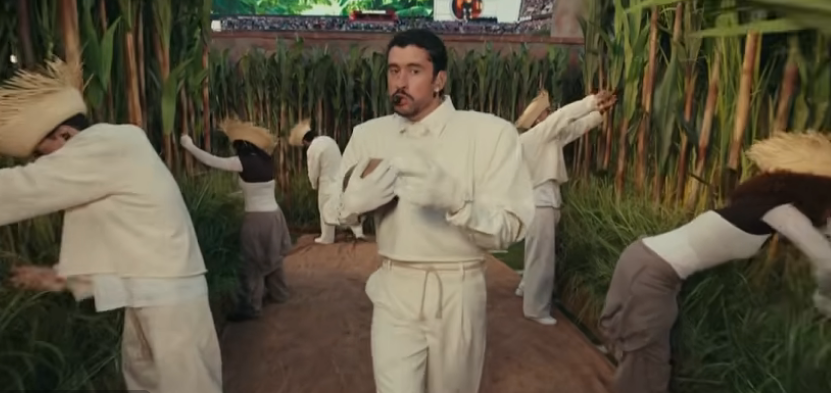 Bad Bunny luce Zara en la Super&hellip;