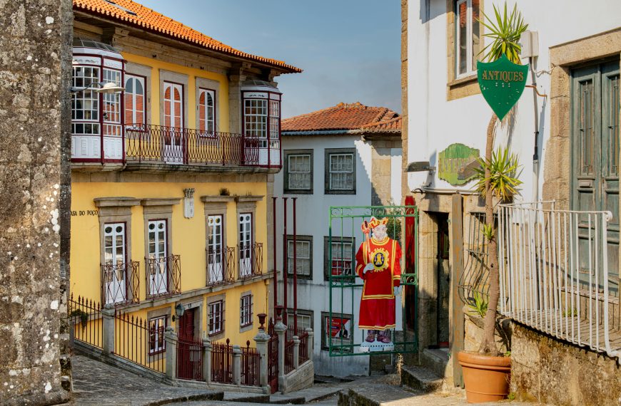 El mercado de pisos turísticos se contrae en Galicia: Vigo y Pontevedra lideran la caída