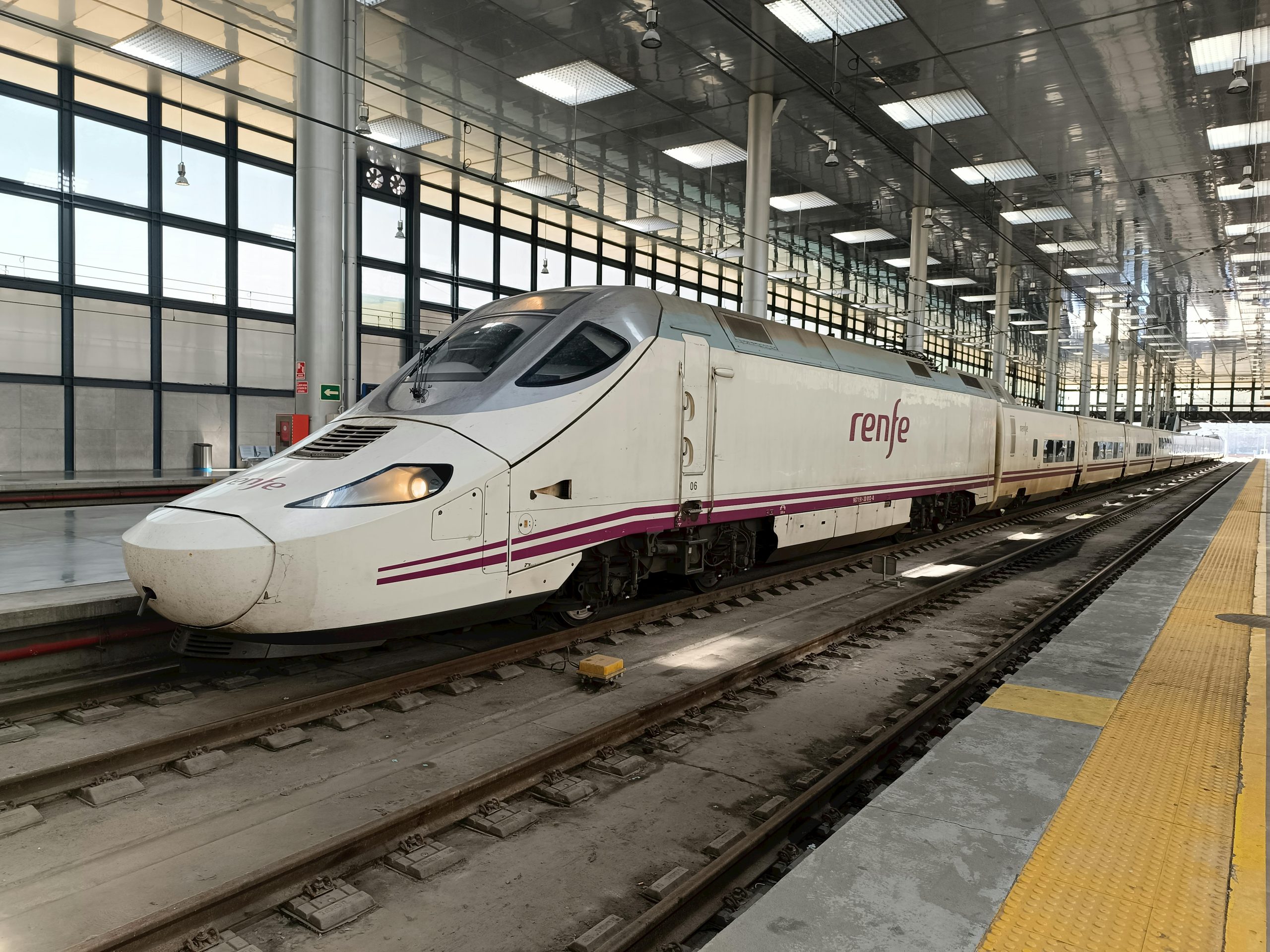 Renfe mejorará la ruta Vigo-Barcelona para acabar con los retrasos